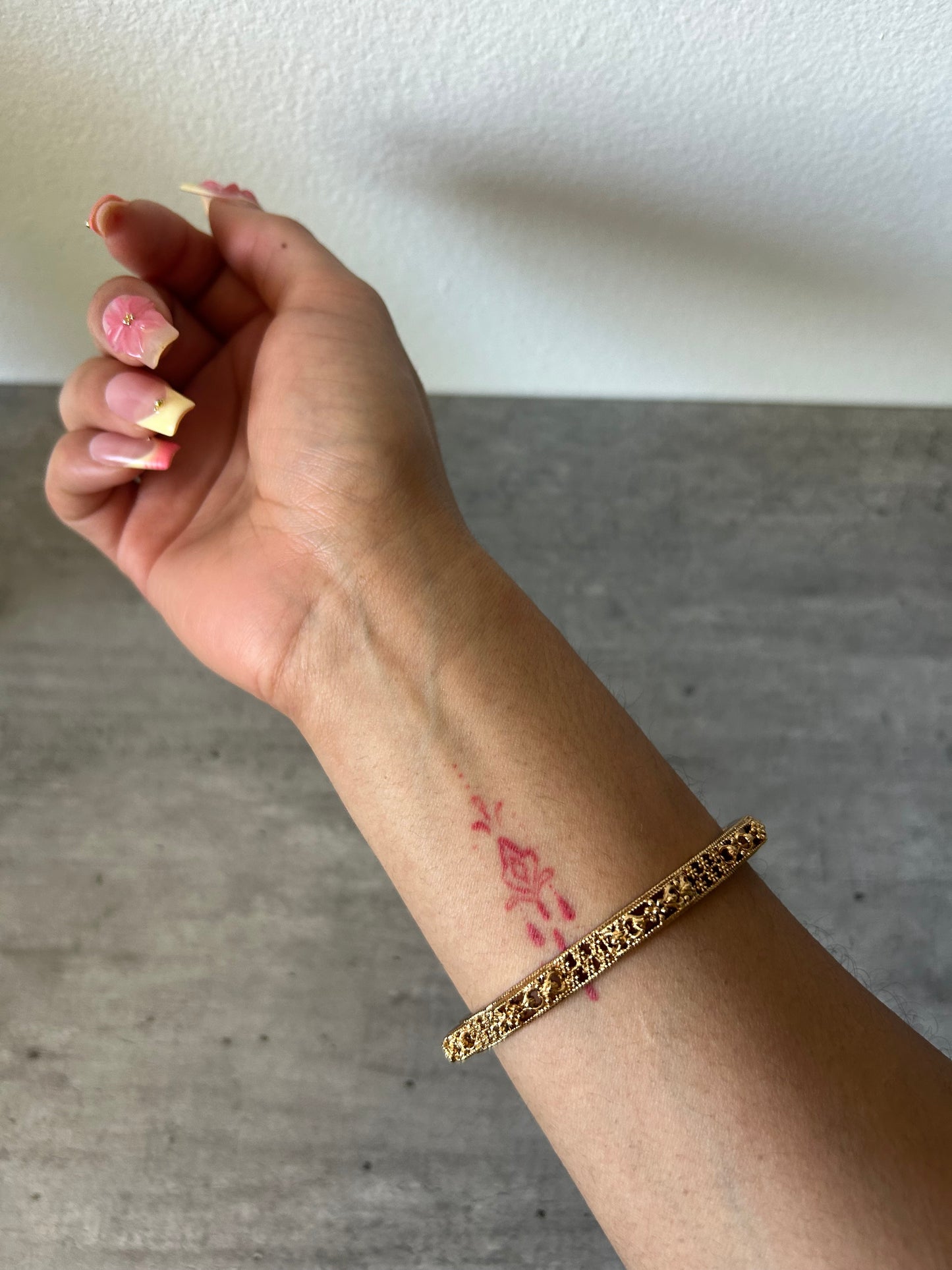 Manu Bangles