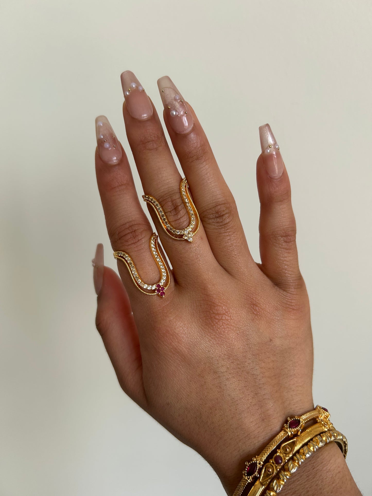 Finger Cuff